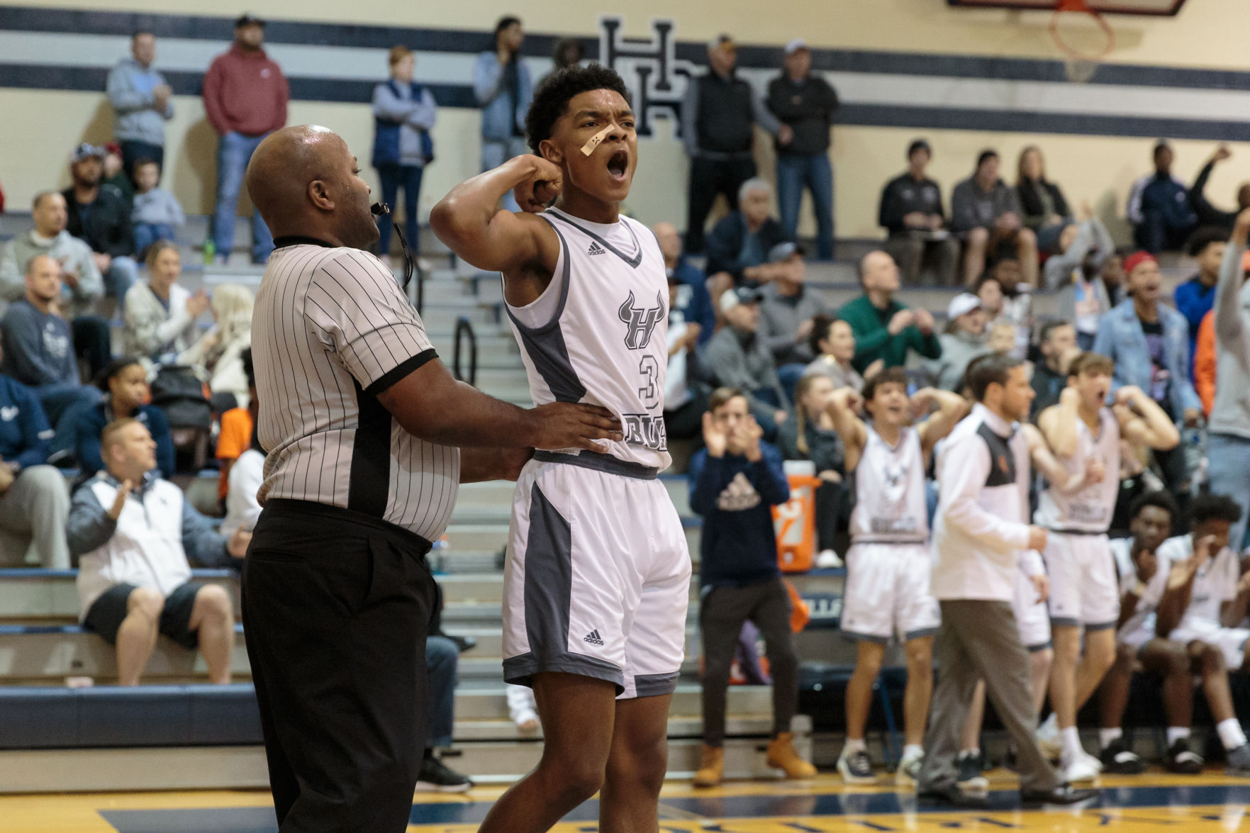 The Hickory Ridge Ragin' Bulls Host the Independence Patriots in a Southwestern Class 4A matchup.